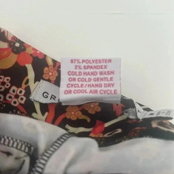 Gretchen Scott Skippy Skort in Magic Carpet - Size Medium - Picture 10 of 10